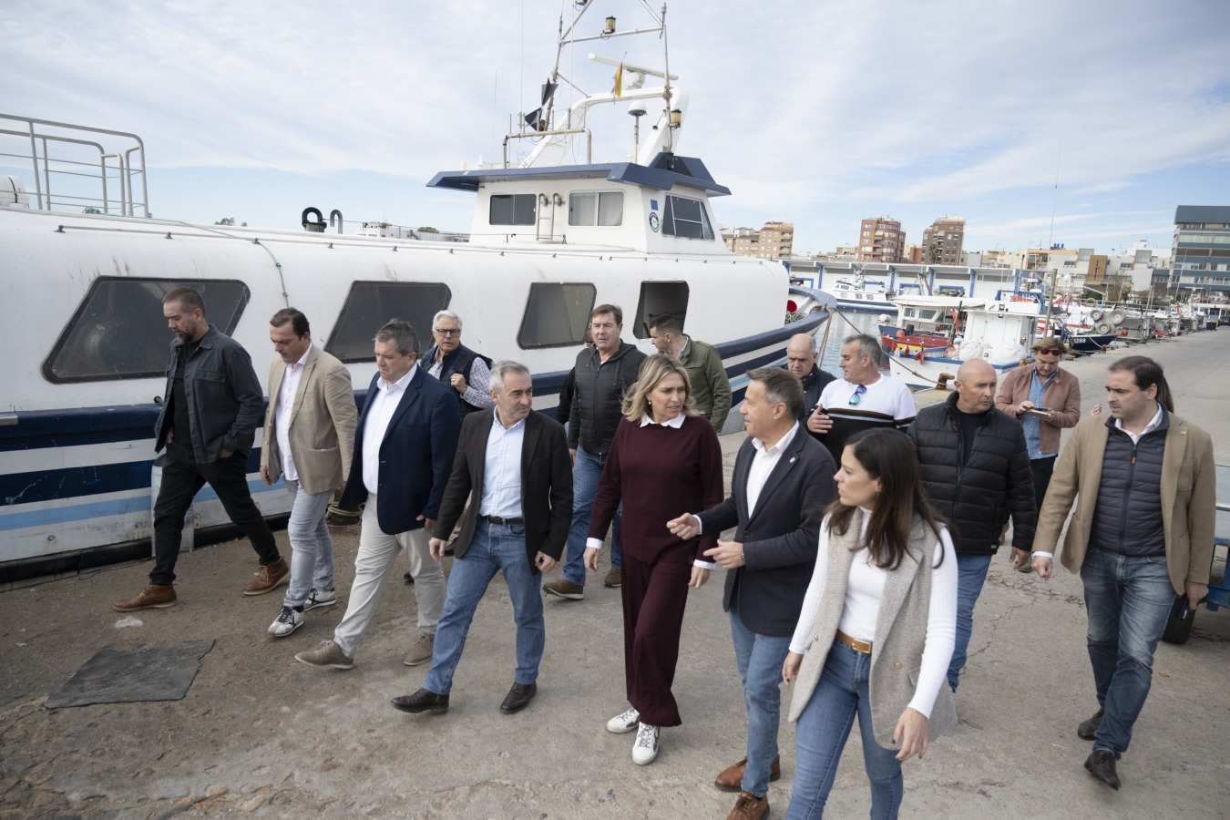Marta Barrachina clama por la pesca de Castellón y exige que puedan faenar un mínimo de 160 días para garantizar la viabilidad económica y laboral de un sector estratégico de la provincia