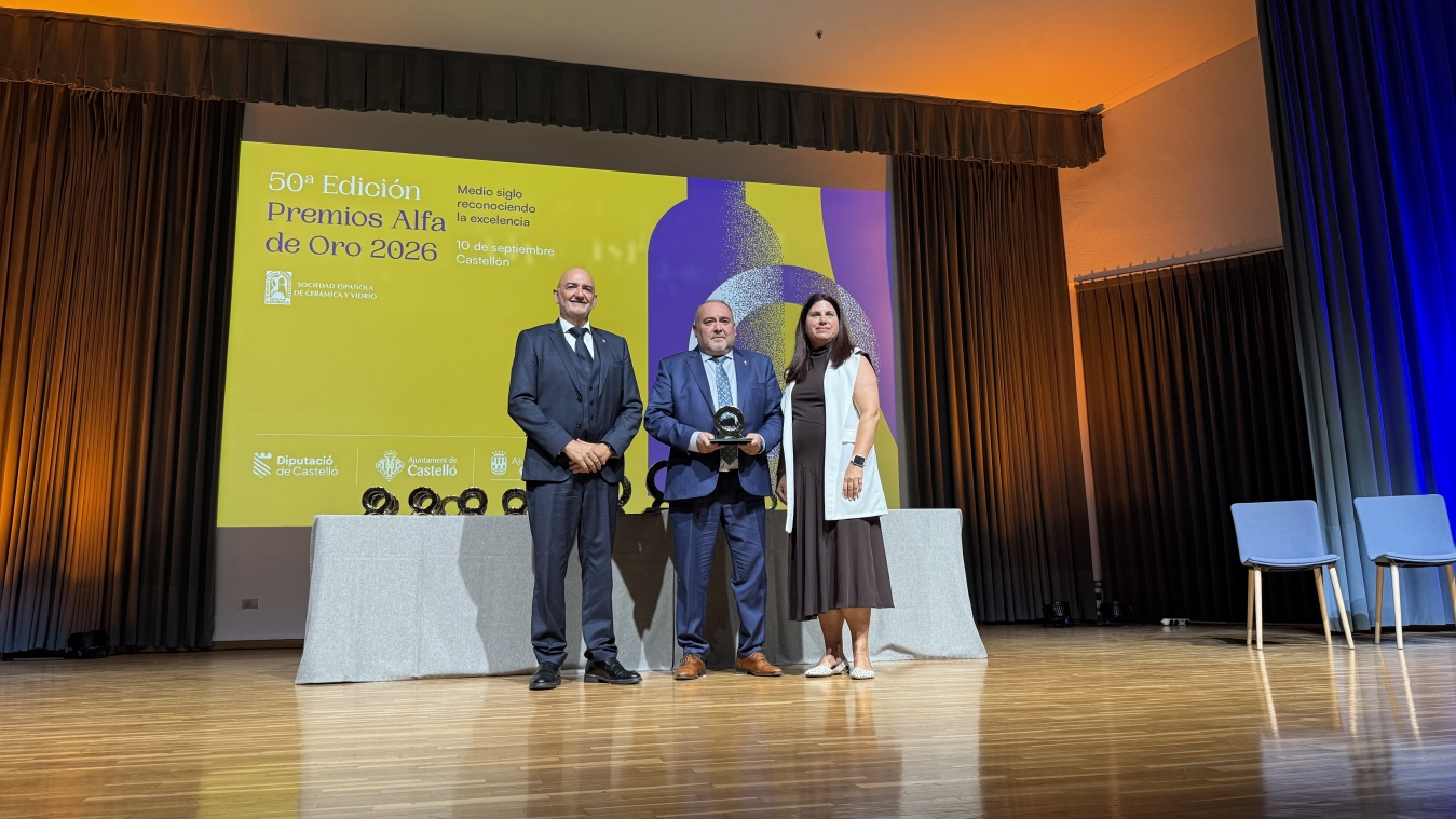 La Diputación de Castellón ensalza la innovación, transformación y crecimiento que atesoran los Premios Alfa de Oro en sus 50 ediciones